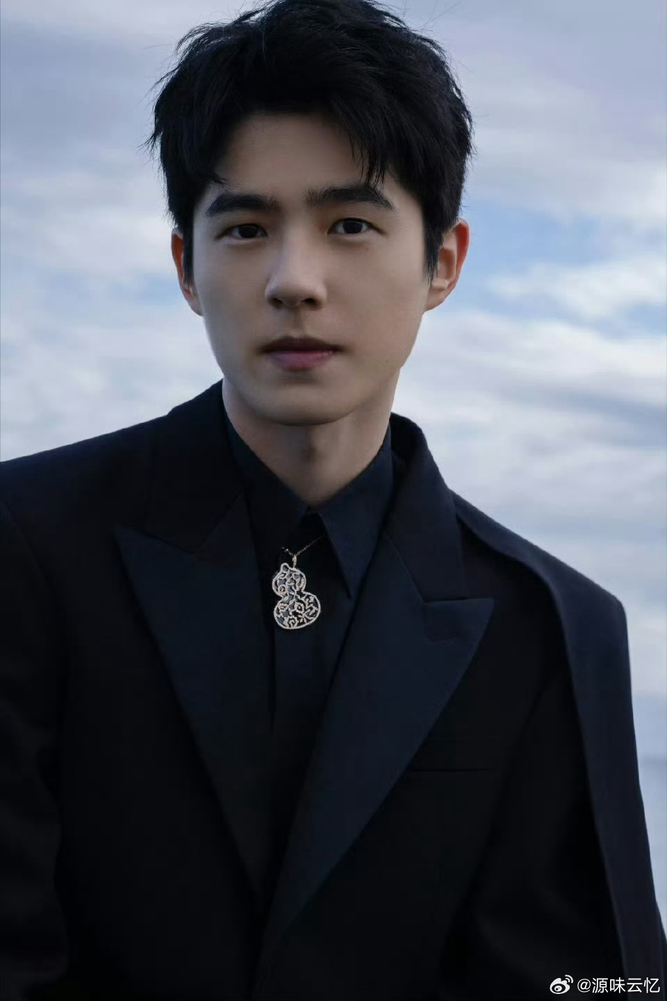 刘昊然获金鹿奖最佳男演员奖刘昊然凭借出色的演技和表现，成功荣获金鹿奖最佳男演员奖。